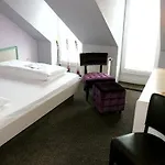 Western Am Hauptbahnhof Hotell