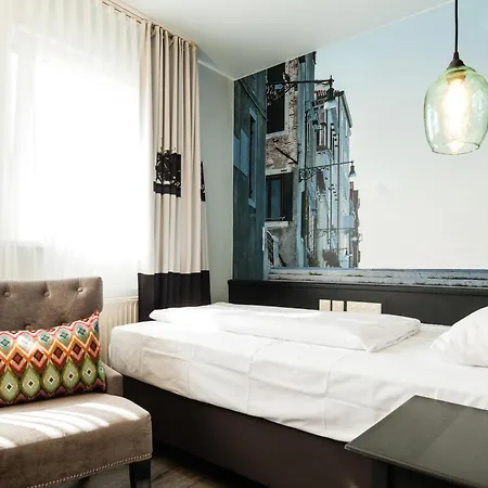 Hotel Western Am Hauptbahnhof 3*