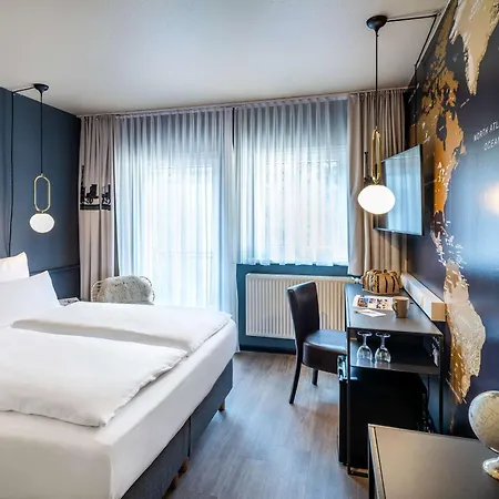 Western Am Hauptbahnhof 3* Norimberk