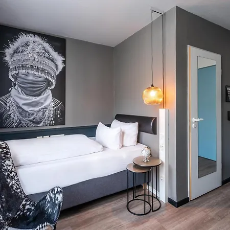 Western Am Hauptbahnhof 3*